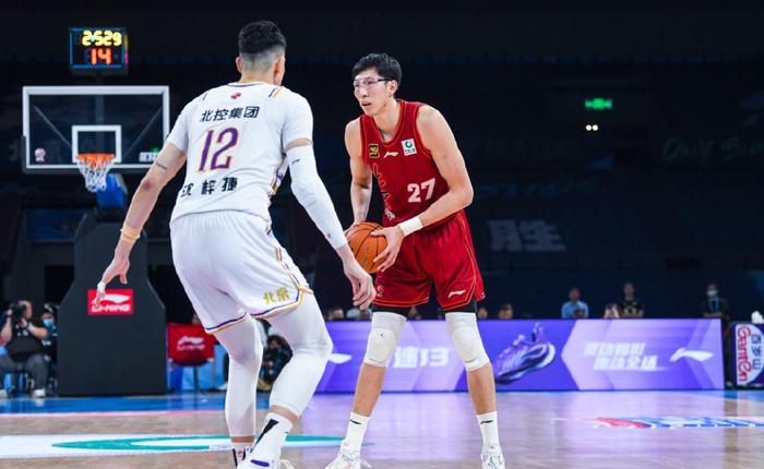开云体育网址-周琦：“大魔王”的NBA挫折与回归 