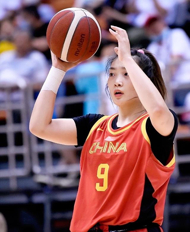 关于女篮李梦WNBA表现：场均10+，站稳脚跟？的信息