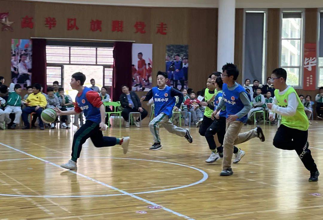 开云体育官网-包含校园篮球崛起：高中联赛收视率创新高的词条