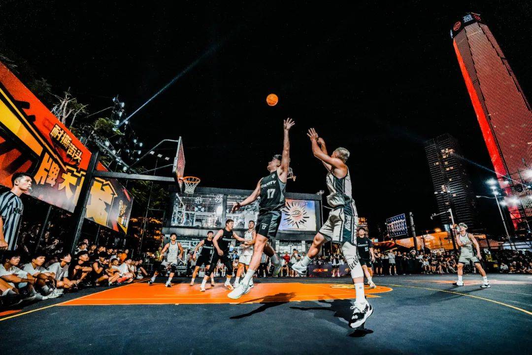 关于篮球主题公园兴起：3V3街头球场成年轻人打卡地的信息