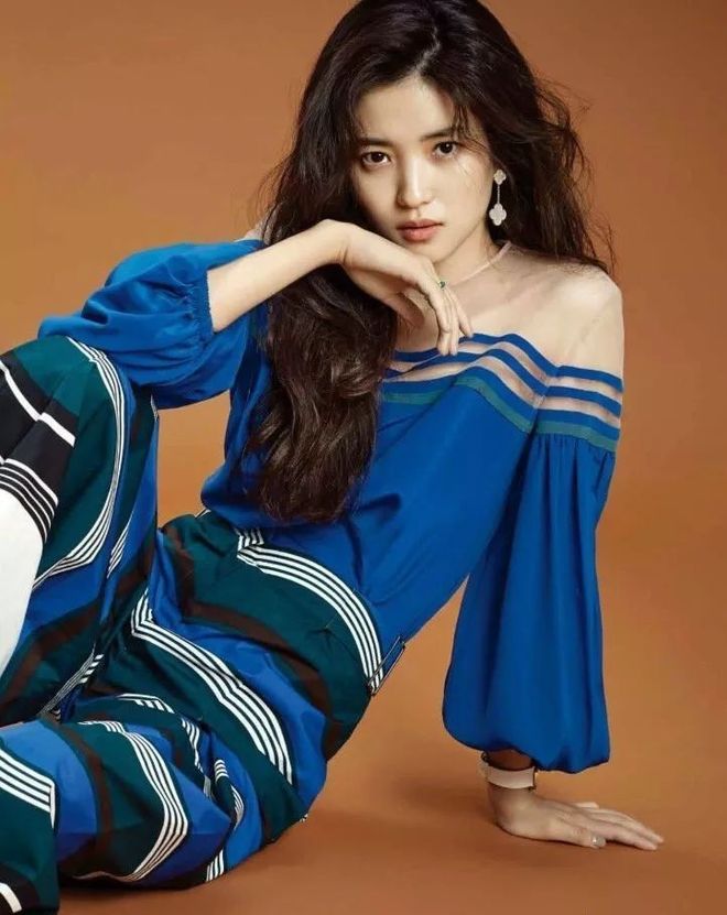 开云体育-《新星登场！盘点2025年最具潜力的电竞新人》的简单介绍