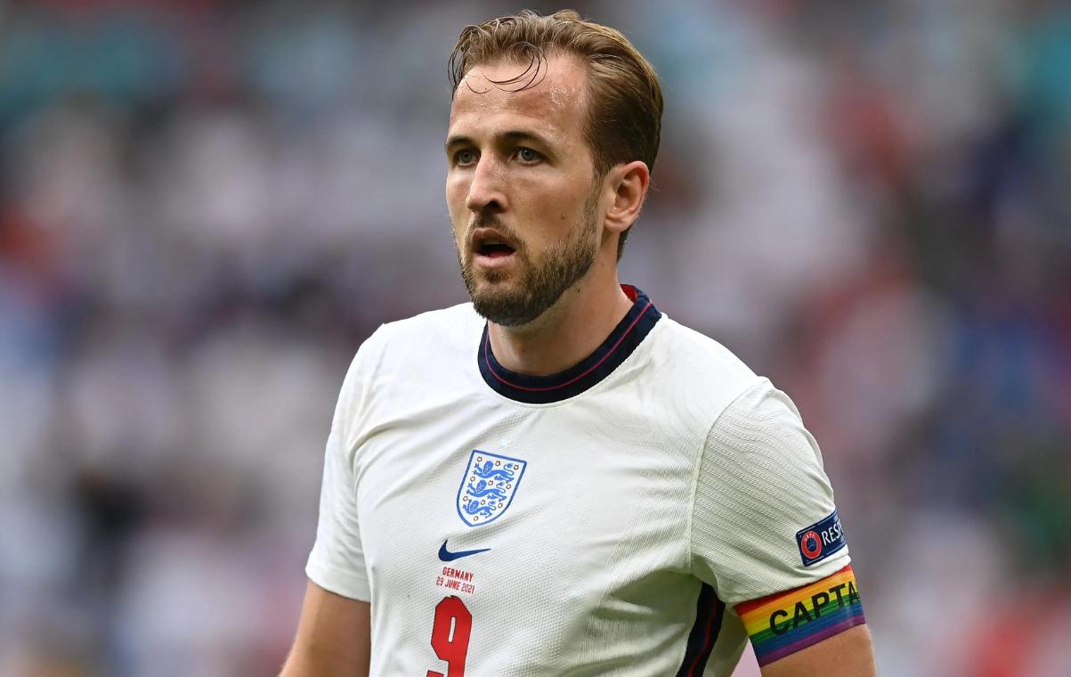 开云体育入口-凯恩的30球魔咒：为何总是无缘冠军的简单介绍