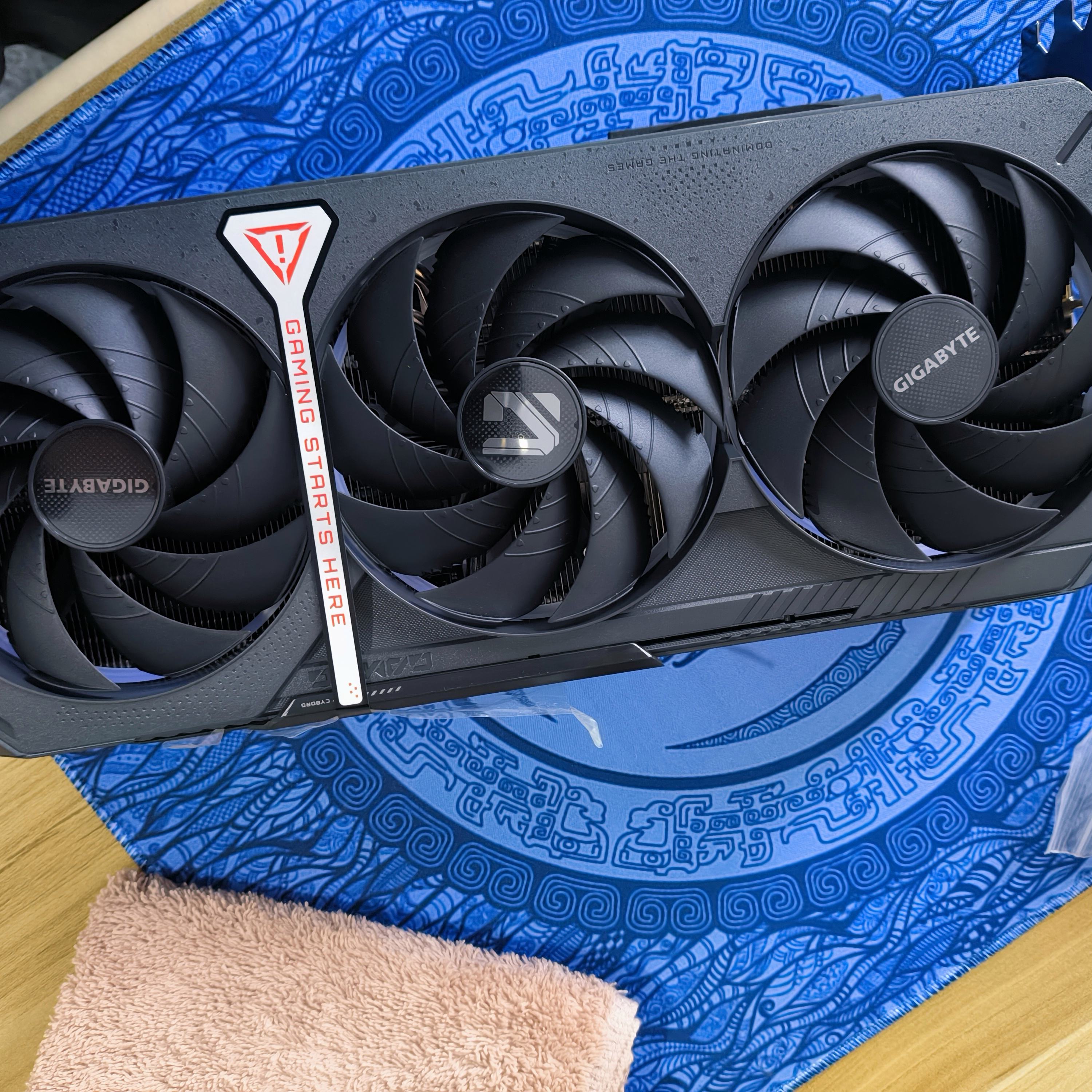 包含RTX5090首发测试:4K360帧畅玩所有电竞游戏的词条 包含RTX5090首发测试:4K360帧畅玩所有电竞游戏的词条